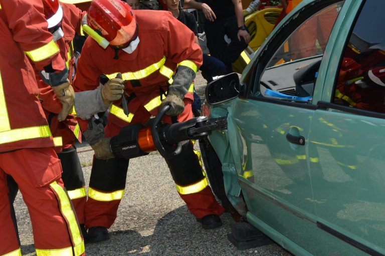 car crash fire barrier