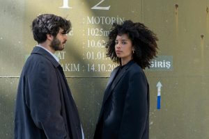 Güller ve Günahlar Dizisi Sezon Finali Tarihi Belli Oldu: Heyecan Dorukta!