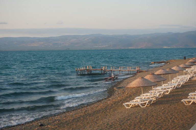 Celil Nalçakan Taşacak Bu Deniz