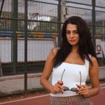 sahra ışık kimdir