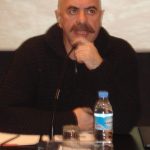 Ezel Akay evinde