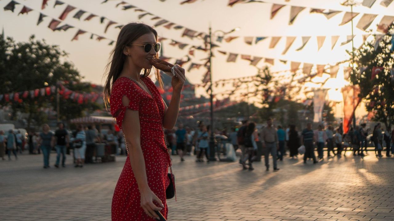 Manifestival ünlüler geçidi