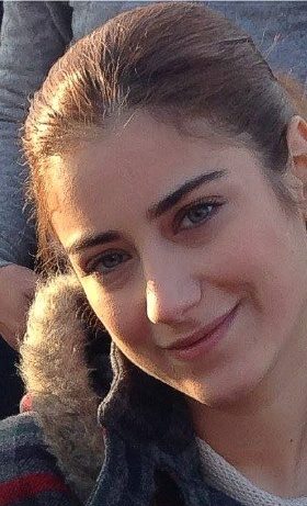 hazal kaya kimdir