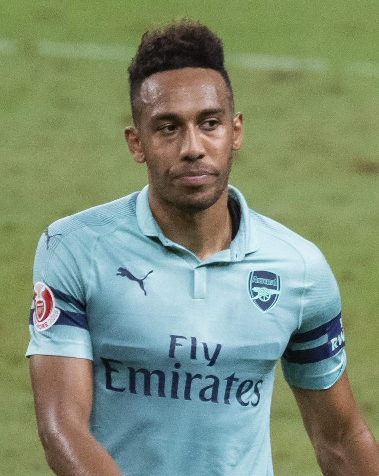 aubameyang kimdir