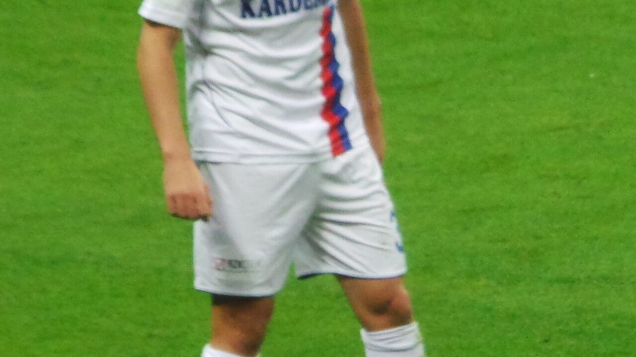 uğur uçar kimdir