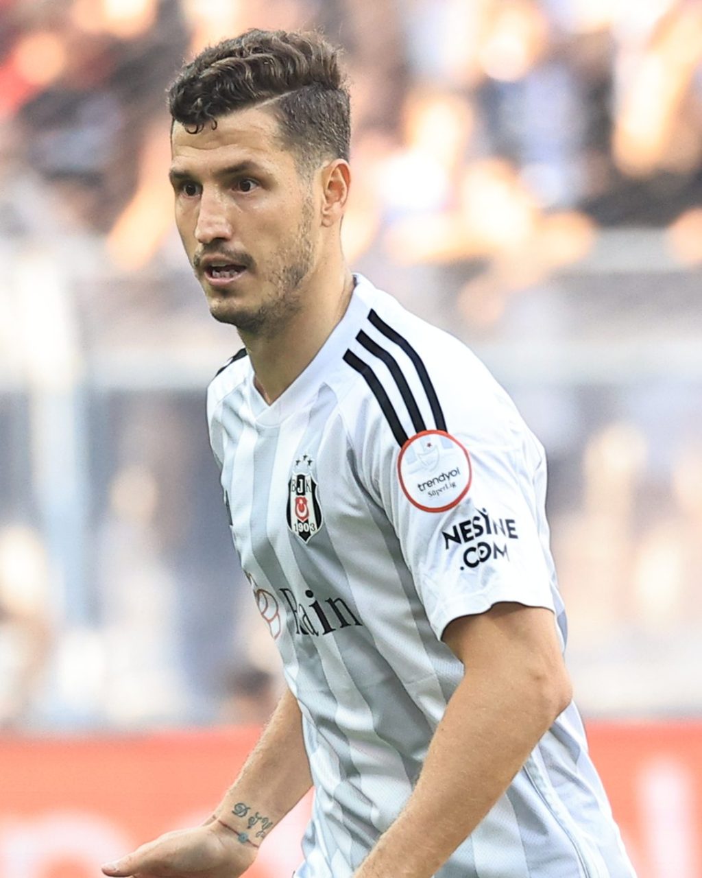 salih uçan kimdir