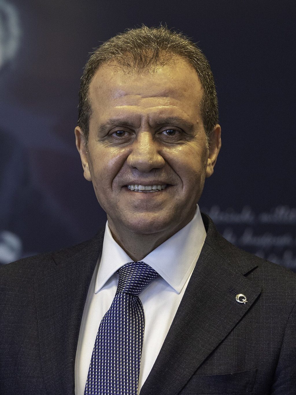 vahap seçer kimdir